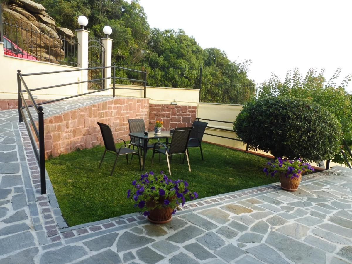 Helianthos Villa - Apartment No3 Kavala Esterno foto