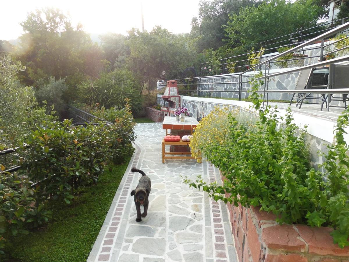 Helianthos Villa - Apartment No3 Kavala Esterno foto